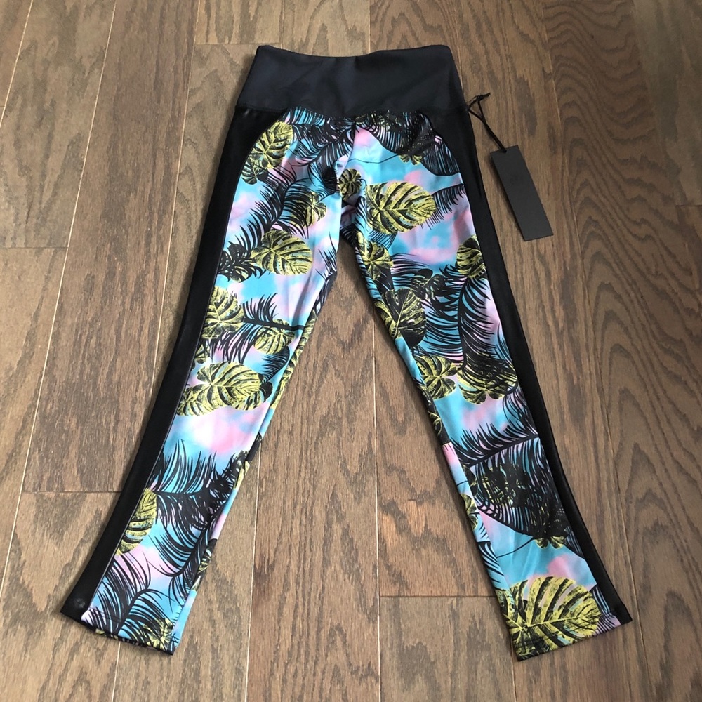 NOLI Curve Tropical Print Leggings